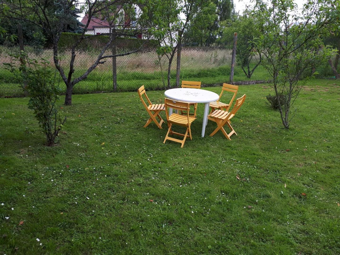 Le Truc En Plus, Accessibles Pmr, Appartement 45 M2 Mitoyen Dans Une Maison Avec Un Autre Appartement Guerard ภายนอก รูปภาพ